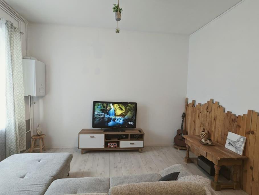 A 5Mn De La Reserve Africaine, Charmante Maison De Village Avec Patio Sigean Exteriör bild